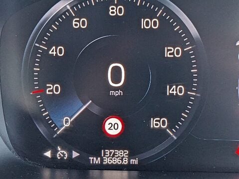 Volvo V60 D3 MOMENTUM 30