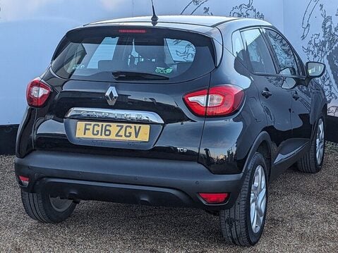 Renault Captur DYNAMIQUE NAV TCE 11