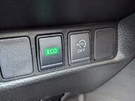 Nissan Qashqai DIG-T N-CONNECTA DCT 29