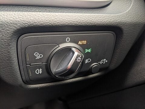 Audi A3 TFSI S LINE 25