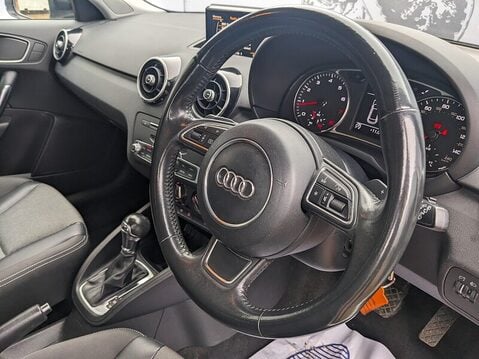 Audi A1 SPORTBACK TFSI SPORT 17