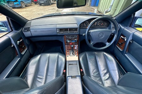 Mercedes-Benz SL Class SL500 4