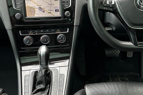 Volkswagen Golf GT TDI BLUEMOTION TECHNOLOGY DSG 37