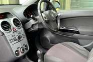 Vauxhall Corsa SXI 16V 27