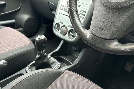 Vauxhall Corsa SXI 16V 39