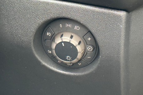 Vauxhall Corsa SXI 16V 59
