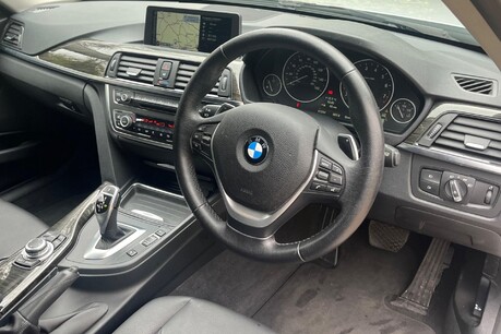 BMW 3 Series 328I LUXURY TOURING 33