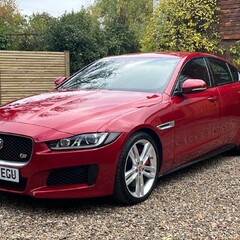 Jaguar XE S 1