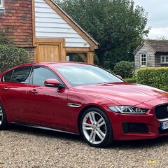 Jaguar XE S 3