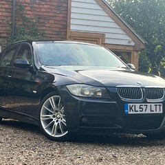 BMW 3 Series 325D M SPORT 3