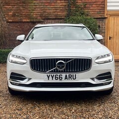 Volvo V90 D4 INSCRIPTION 1