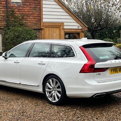 Volvo V90 D4 INSCRIPTION 3