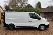 Renault Trafic SL27 BUSINESS DCI 17