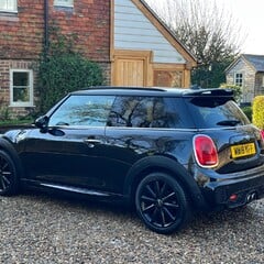 Mini Hatch COOPER S 3