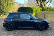 Mini Hatch COOPER S 18