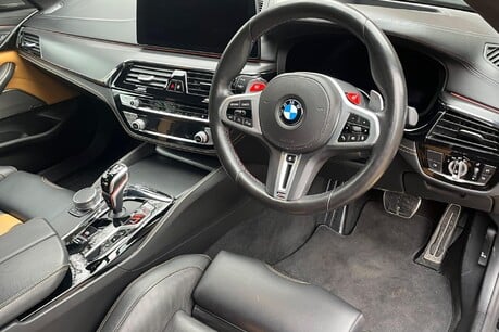 BMW M5 4.4i V8 Competition Steptronic xDrive Euro 6 (s/s) 4dr 53