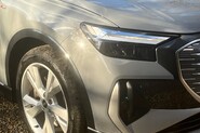 Audi Q4 SPORTBACK S LINE 2
