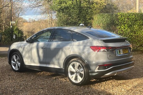 Audi Q4 SPORTBACK S LINE 10