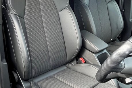 Audi Q4 SPORTBACK S LINE 22