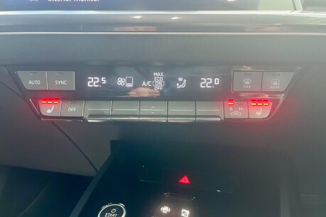 Audi Q4 SPORTBACK S LINE 63