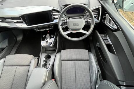 Audi Q4 SPORTBACK S LINE 20