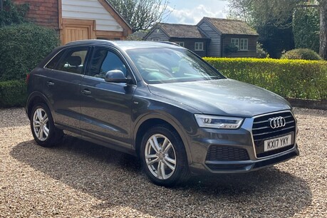 Audi Q3 TFSI S LINE EDITION 7