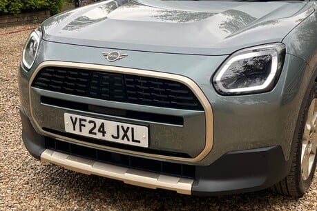Mini Countryman C EXCLUSIVE 46