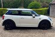 Mini Hatch COOPER SPORT 16