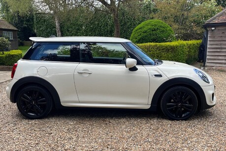 Mini Hatch COOPER SPORT 18