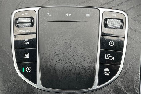 Mercedes-Benz GLC GLC 300 D 4MATIC AMG LINE PREMIUM 28