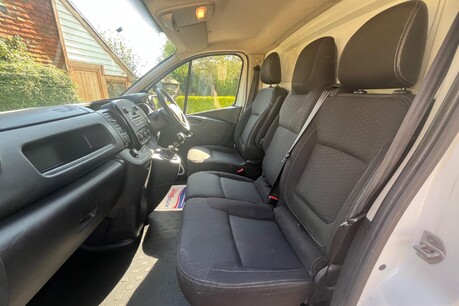 Vauxhall Vivaro L1H1 2700 SPORTIVE CDTI BITURBO S/S 24