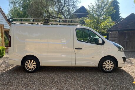 Vauxhall Vivaro L1H1 2700 SPORTIVE CDTI BITURBO S/S 15