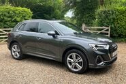 Audi Q3 TDI QUATTRO S LINE 2
