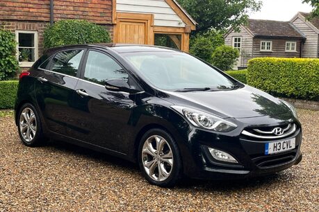 Hyundai i30 PREMIUM 2
