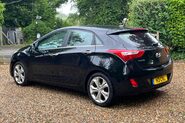 Hyundai i30 PREMIUM 9