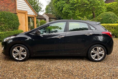 Hyundai i30 PREMIUM 10
