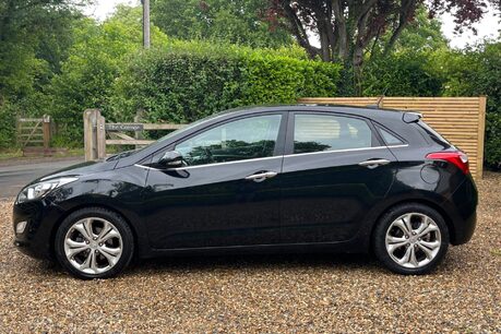 Hyundai i30 PREMIUM 11