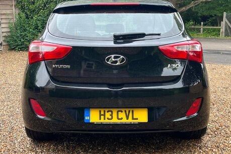 Hyundai i30 PREMIUM 13