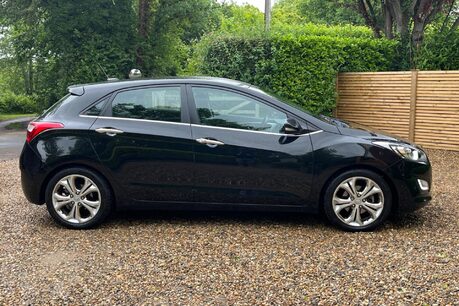 Hyundai i30 PREMIUM 14