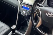 Hyundai i30 PREMIUM 21