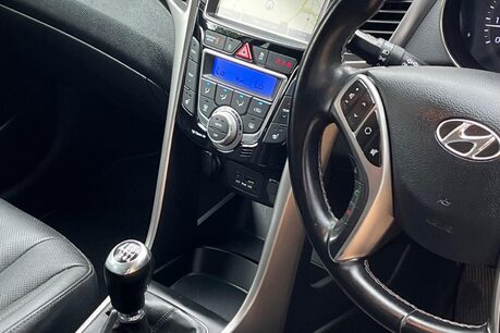 Hyundai i30 PREMIUM 21