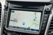 Hyundai i30 PREMIUM 37