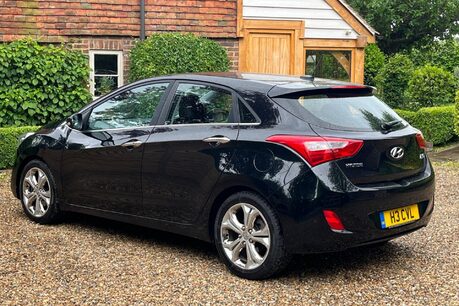 Hyundai i30 PREMIUM 5