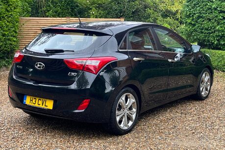 Hyundai i30 PREMIUM 16