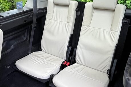 Land Rover Discovery SDV6 HSE 26