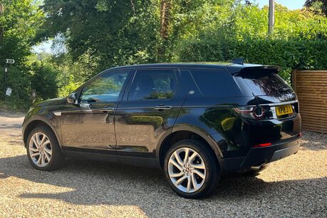 Land Rover Discovery Sport TD4 HSE LUXURY 9