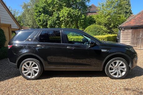 Land Rover Discovery Sport TD4 HSE LUXURY 16