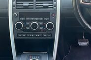 Land Rover Discovery Sport TD4 HSE LUXURY 37