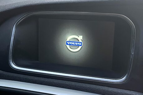 Volvo V40 D2 R-DESIGN NAV 41