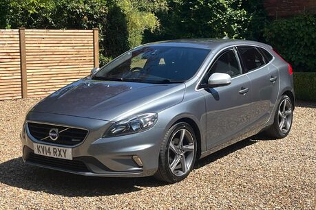 Volvo V40 D2 R-DESIGN NAV 9